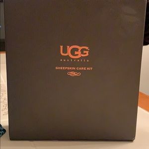 UGG sheepskin care kit